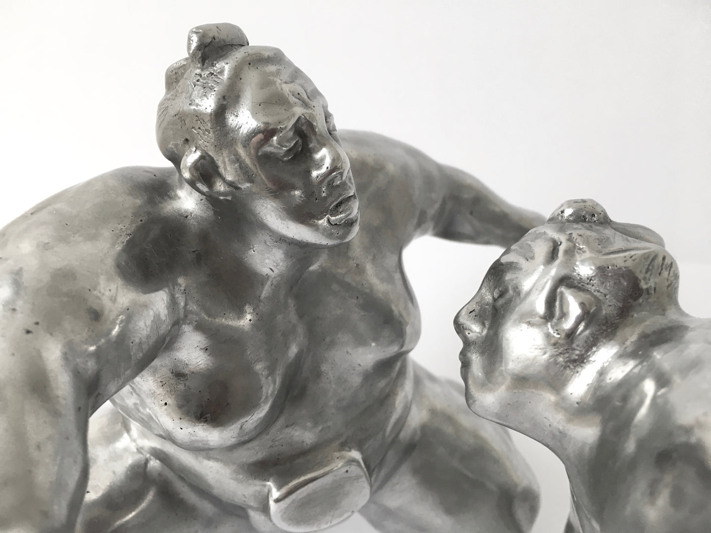 Skulpturen, Sumokämpfer Paar, Aluminiumguss